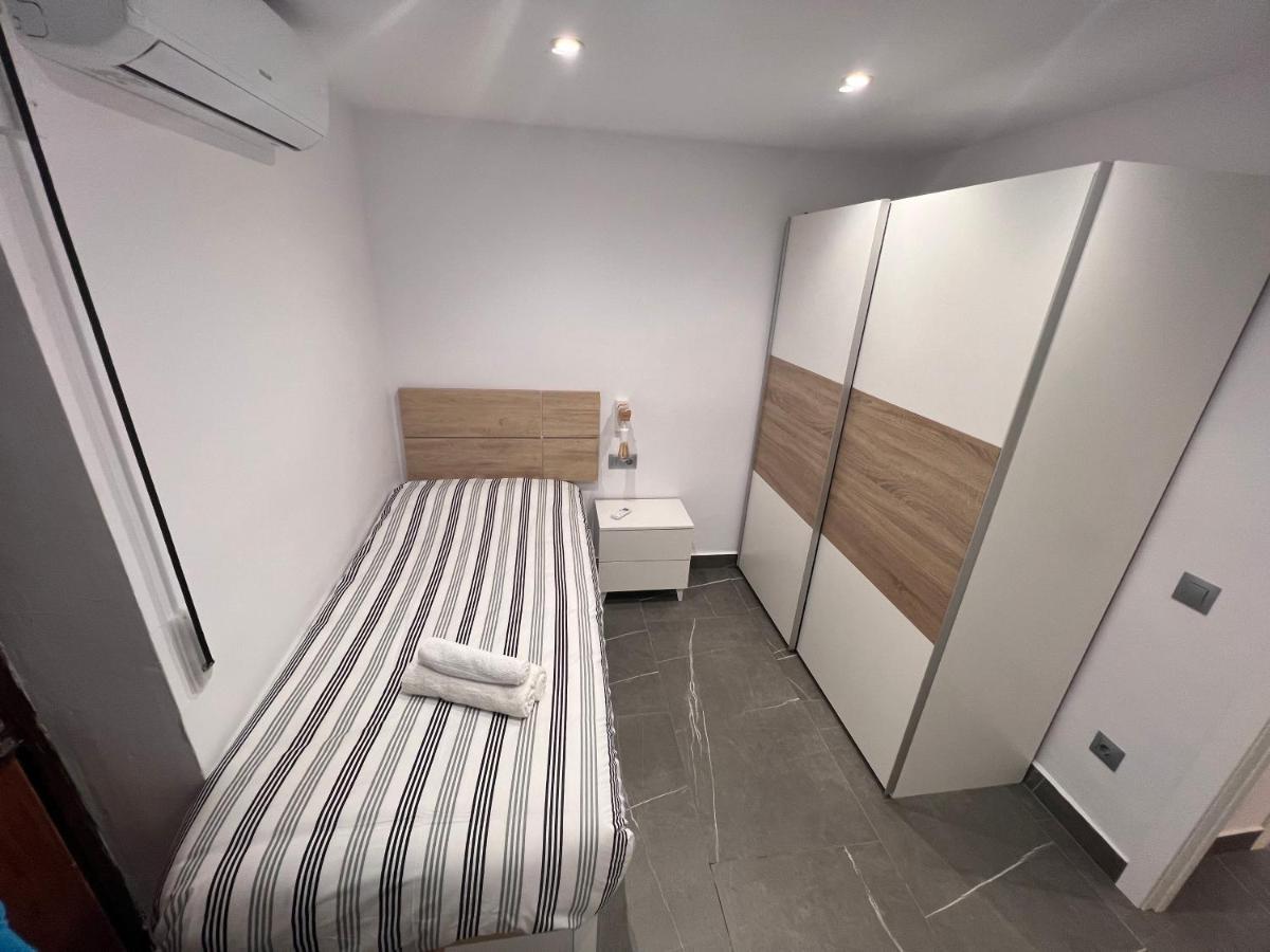 Apartamento Espacioso De Diseno A 3 Min Renfe. Cordoba Luaran gambar